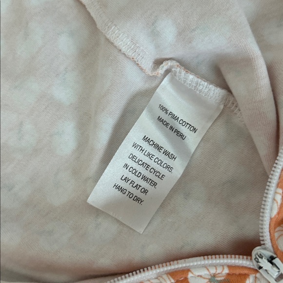 Lila & Hayes 12-18 months Parker Zipper Sleeper in Fall Pumpkins - Picture 4 of 5